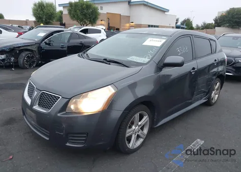2010 Pontiac Vibe из США, поврежденный, VIN 5Y2SP6E01AZ402185